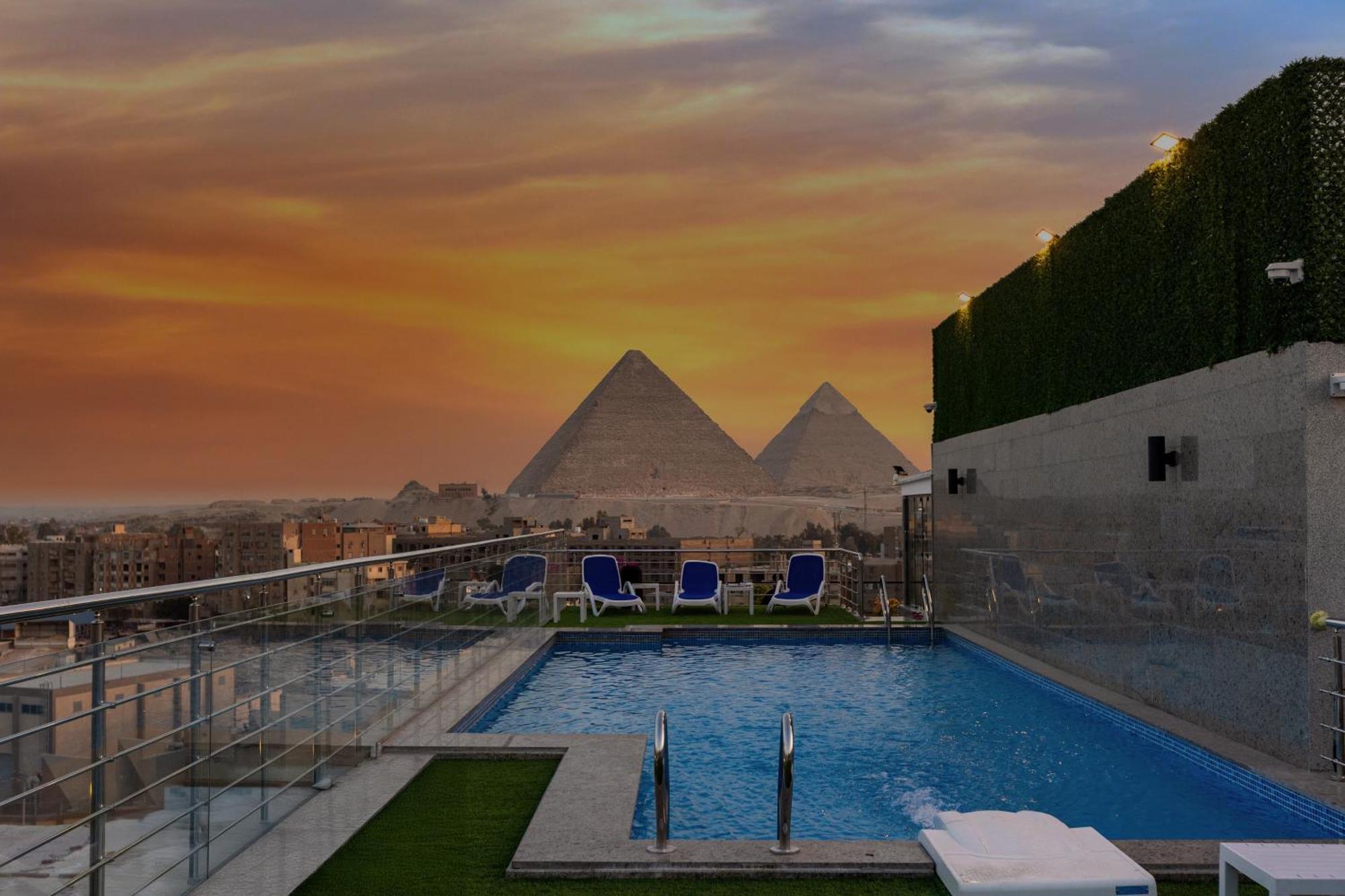 Pyramids Plateau Hotel Kafrat al Jabal Bagian luar foto